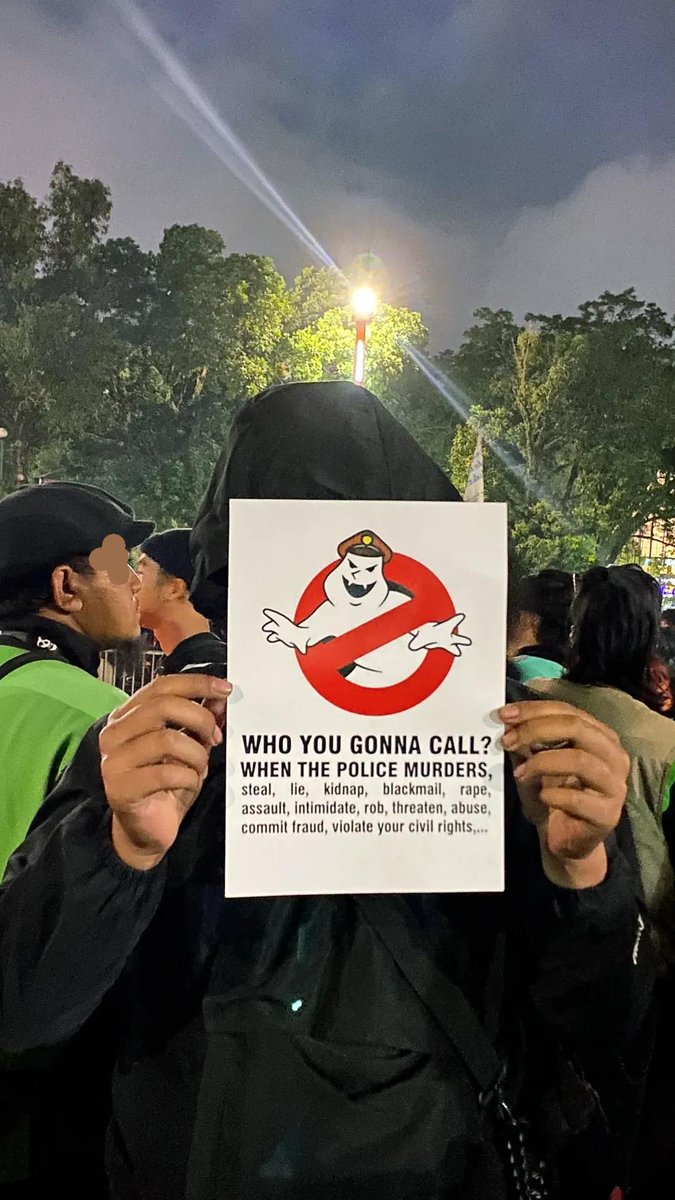 ragazxiaa's tweet photo. #ACAB 
REST IN POWER!

ARIANTO TAWAKAL 
AFFAN KURNIAWAN 
GAMMA RIZKYNATA OKTAFANDY 
LA RANDI
MUHAMMAD YUSUF KARDAWI 
AFIF MAULANA 
IKO JULIANT JUNIOR
SUMARI
ALFARISI BIN RIKOSEN 
RHEZA SENDY PRATAMA
ANDIKA LUTFI FALAH
FAIZ AL FIKRY
PURWO ADI UTOMO
135+ KORBAN TRAGEDI KANJURUHAN https://t.co/uEYZ5Qlr2B