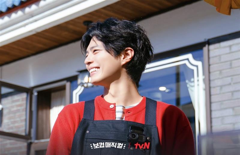 TrueVisions's tweet photo. ความสุขของหมู่บ้าน อยู่ที่ร้านตัดผม... ไปดูพร้อมกันใน ✂️ The Village Barber
🎬ตอนใหม่พร้อมเกาหลี ทุกวันศุกร์ เวลา 21.30 น. ทางช่อง tvN หมายเลข 232 และรับชมย้อนหลังได้แล้ว บนแอปทรูวิชั่นส์ นาว
_________
สมัคร NOW ENT 199.-/เดือน เพื่อรับชม
https://t.co/UVszIWxFoj
#TrueVision #TrueVisionsNOW #tvN #TheVillageBarber #ร้านตัดผม #พัคโบกอม #ParkBogum #อีซังอี #LeeSangYi #ควักดงยอน #KwakDongyeon