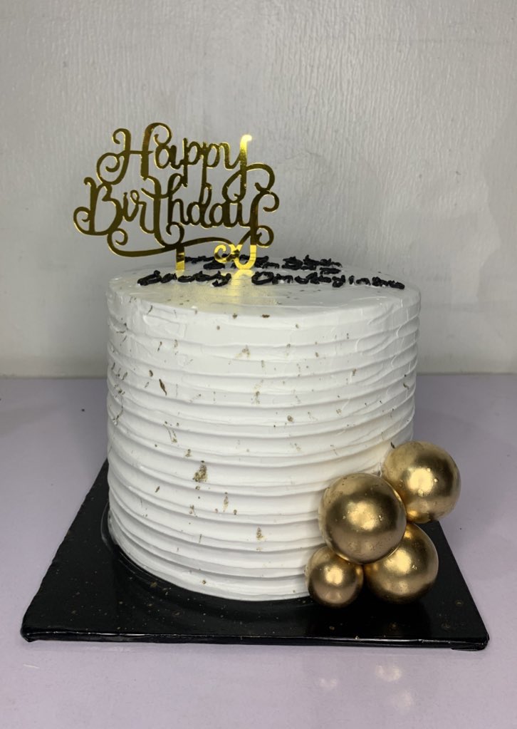 Lagos Erudite Baker tweet media