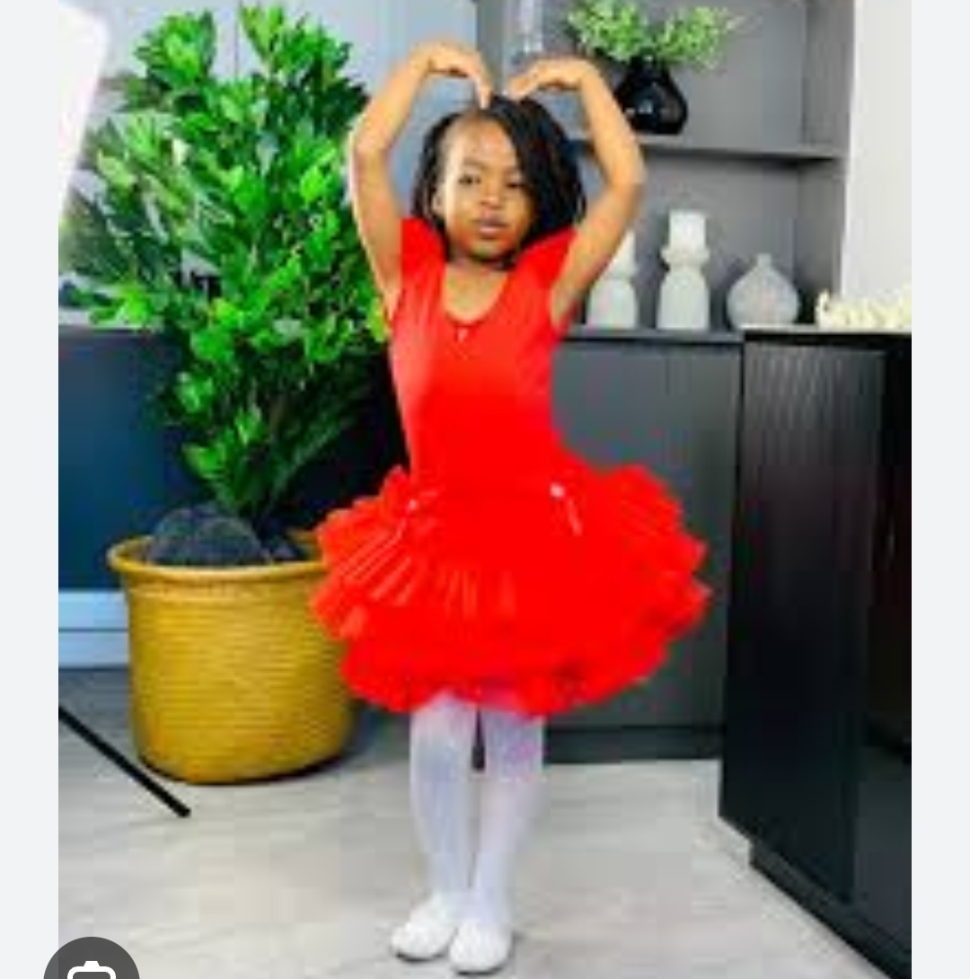 KidsClothes2017's tweet photo. Ballet dresses, shoes and stockings 
2000/-
We deliver countrywide 
+254729509174 https://t.co/NtdPPQnNDK