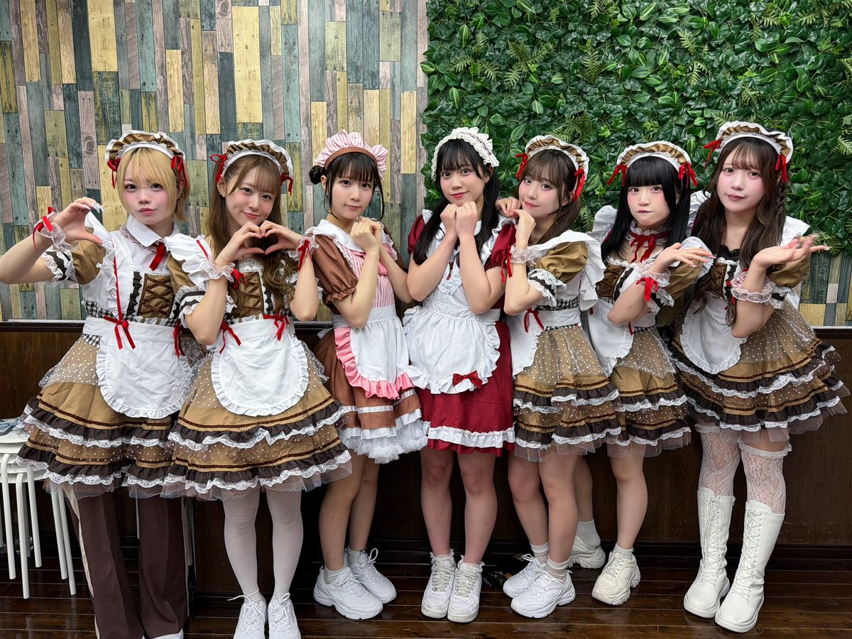 バレンタインチェキ会スタート🍫 メイドえんちゃんでお待ちしております💕
