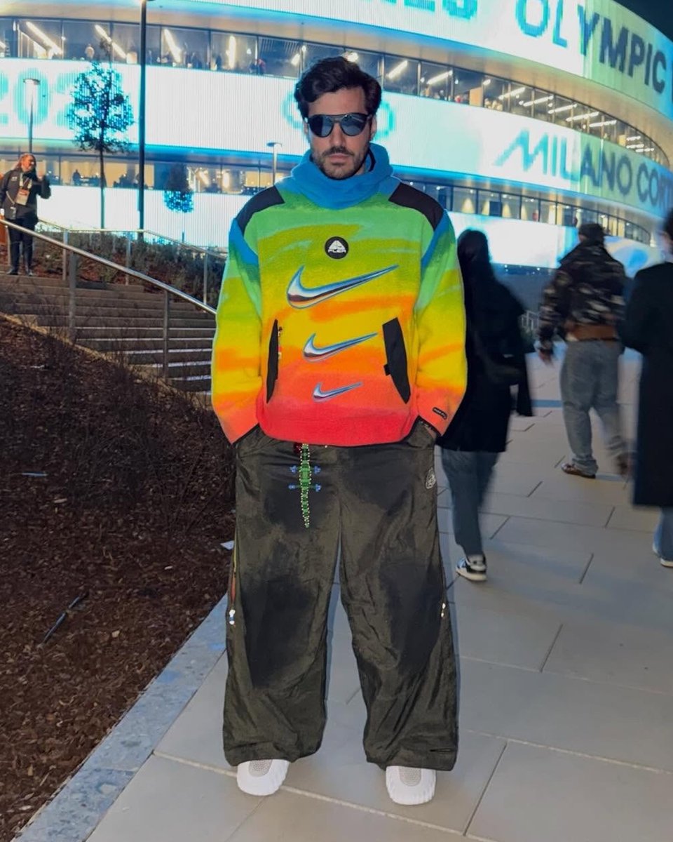 JustFreshKicks tweet media