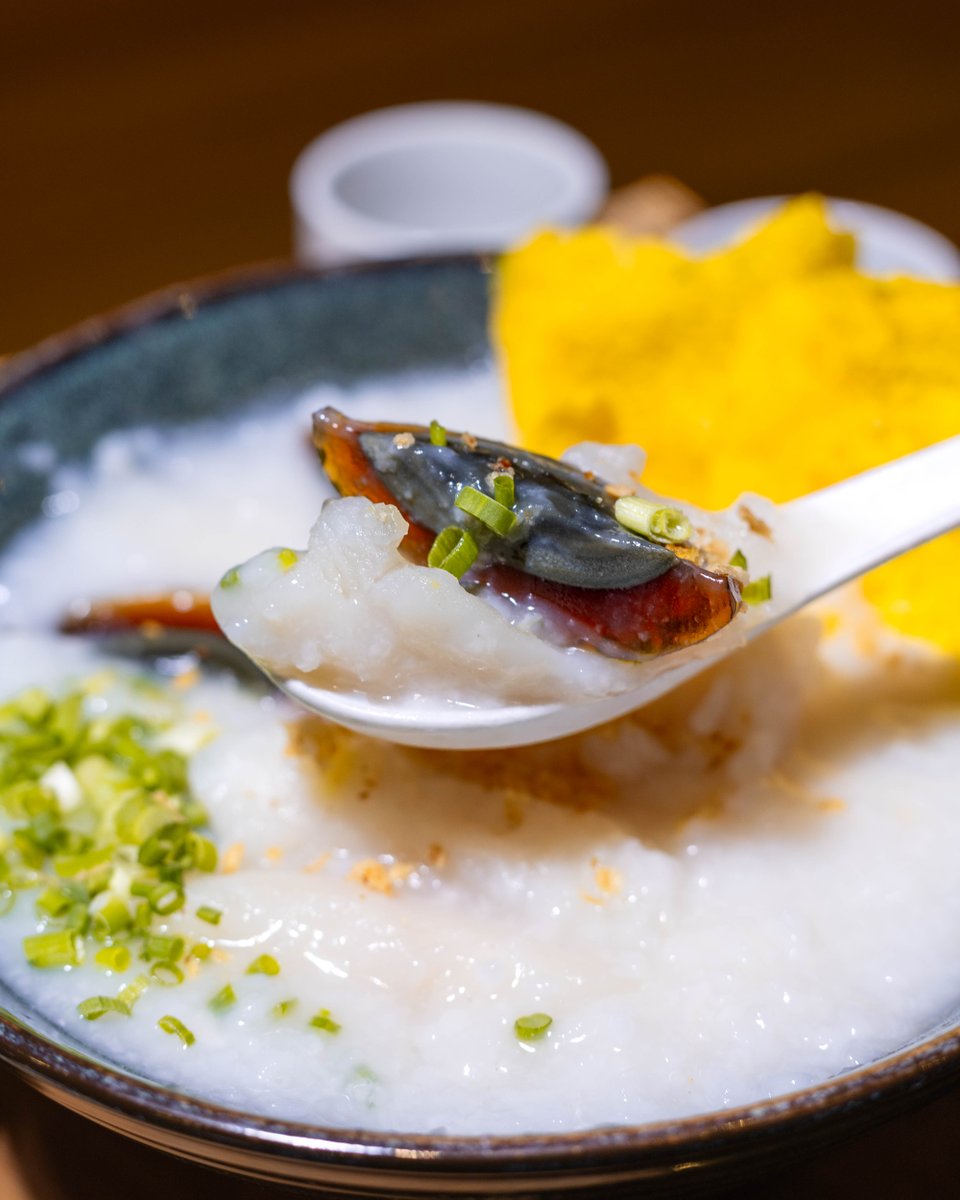 tienmas's tweet photo. Fish fillet and century egg congee, silky and soothing with a clean, savory finish. Take a slow spoonful and savor the warmth.

#TienMas #FishFillet #CenturyEgg #Congee #TaiwaneseCuisine https://t.co/dlwZSxZyg0