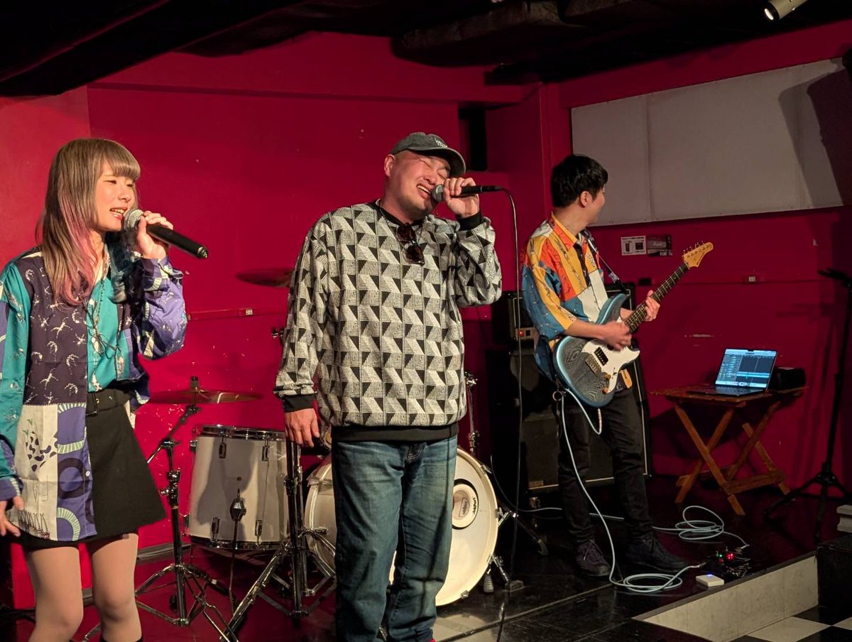 2/22 埼玉川越STUDIO CHIKO『BON FIRE』🔥
Sleeping Subさん主催イベントに参加しました！
アットホームな雰囲気でライブが出来て楽しかったです✨

関東2daysは本当にたくさんの出会いもあり久しぶりの再会もあり、とても素敵な時間でした🫧
ステージ観てくださった皆様ありがとうございました🙏