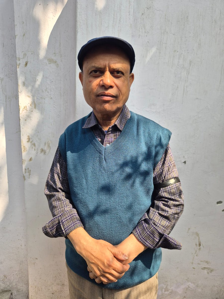 "न्याय हो भविष्यगामी, न कि अनुभव का स्वामी!"
TET अनिवार्यता के विरुद्ध काली पट्टी बांधकर शिक्षण-कार्य करने को मज़बूर
#JusticeForTeachers
<a href="/DrDCSHARMAUPPSS/">Dr Dinesh Chandra Sharma</a> <a href="/TFI_2025/">Teachers federation of india (TFI)</a>
<a href="/PMOIndia/">PMO India</a> <a href="/BJP4India/">BJP</a> <a href="/dpradhanbjp/">Dharmendra Pradhan</a> <a href="/myogiadityanath/">Yogi Adityanath</a> <a href="/rajnathsingh/">Rajnath Singh</a>बरेली जनपद की ब्लॉक इकाई
