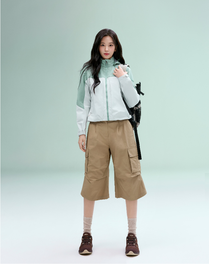 「ネパ」、「#2PM」#イ・ジュノ＆「#IVE」#アン・ユジン を前面に打ち出した26SSマウンテンウェア公開 
#イジュノ #ジュノ #アンユジン  
🔗korepo.com/archives/16394…