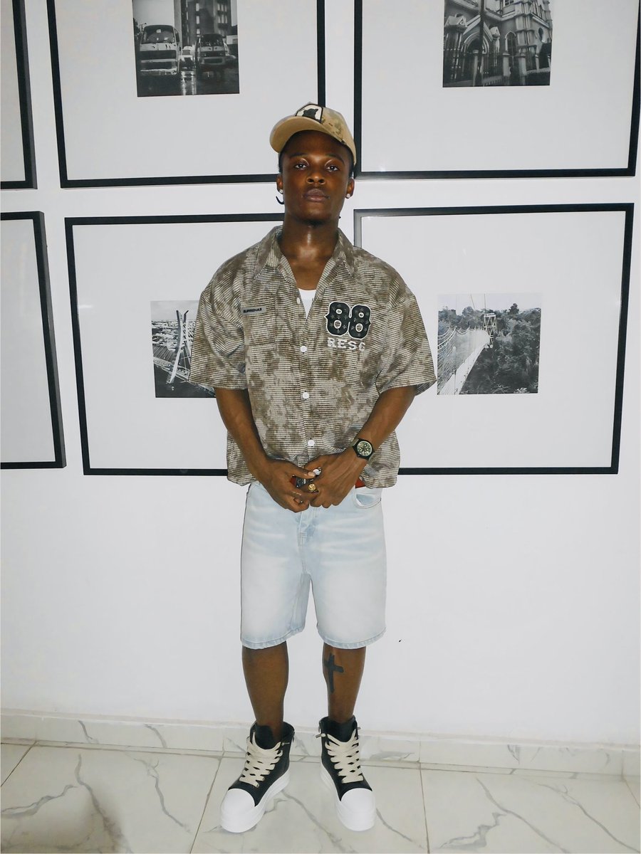 CODE REAL tweet media