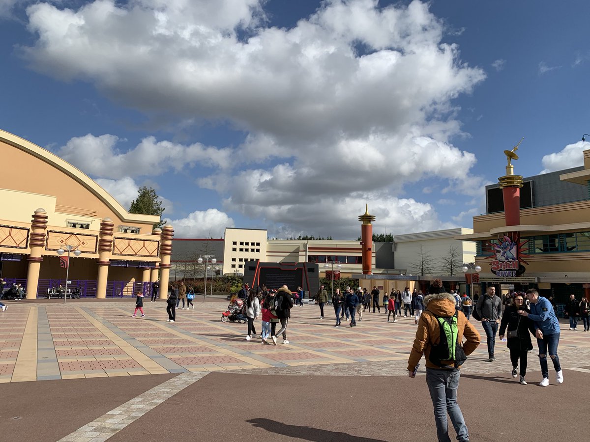 DisneyDavid tweet media