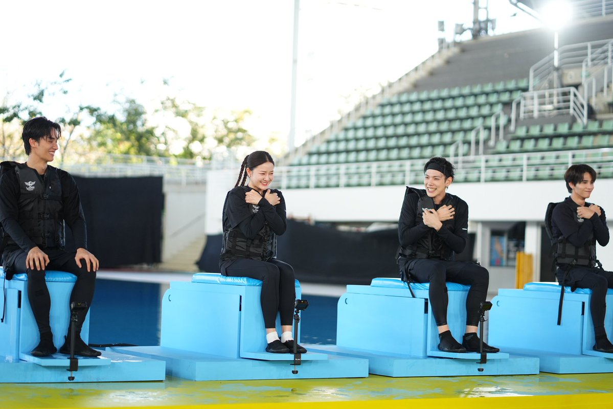 “Running Man Thailand อย่า หยุด วิ่ง” 🏃💨 EP.1 ผ่านไปแล้ว ดูแล้วเป็นยังไงกันบ้างคะทุกคนน 

#InkWaruntorn
#RunningManTH
#RunningManTHep1
#รันนิ่งแมนไทยแลนด์