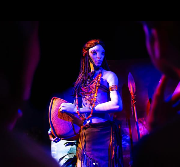 Si eres fan de la saga Avatar, un plan imprescindible te espera en Madrid 📷

lamadridmorena.com/2026/02/24/ava…
#AvatarTheExperience #Pandora #EspacioDelicias #Avatar3FuegoYCeniza #ExperienciaInmersiva