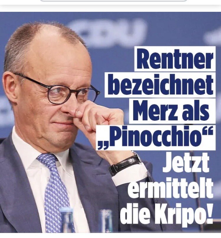 Vor knapp 20 Jahren konnten wir als Polizeigewerkschaft #GdP noch mit einer Pinocchio Nase des sehr beliebten #CDU Ministerpräsidenten Peter Harry Carstensen vor dem Kieler Landeshaus gegen die Abschaffung des Weihnachtsgeldes demonstrieren und den MP des Wortbruchs bezichtigen.