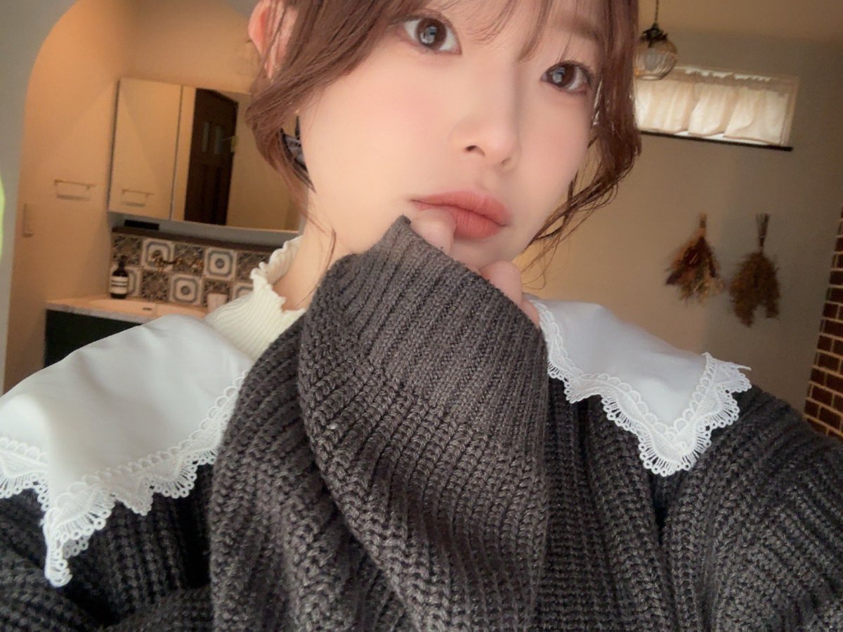 RENtyos's tweet photo. 最近のわし（はっち宅にて） https://t.co/VlSyAKFkip