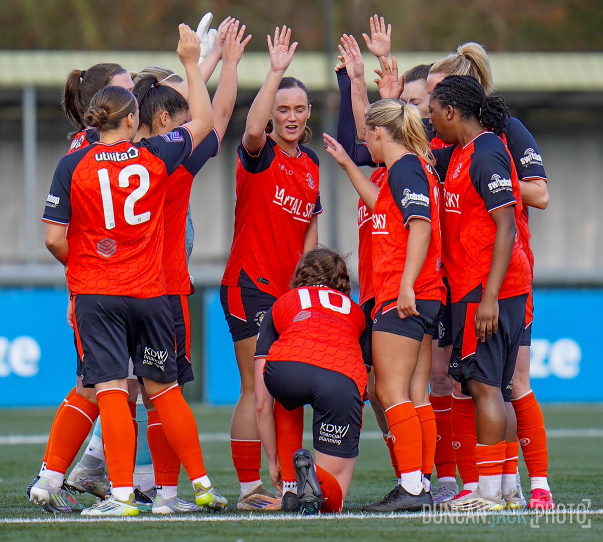 Luton Town Ladies Football Club tweet media