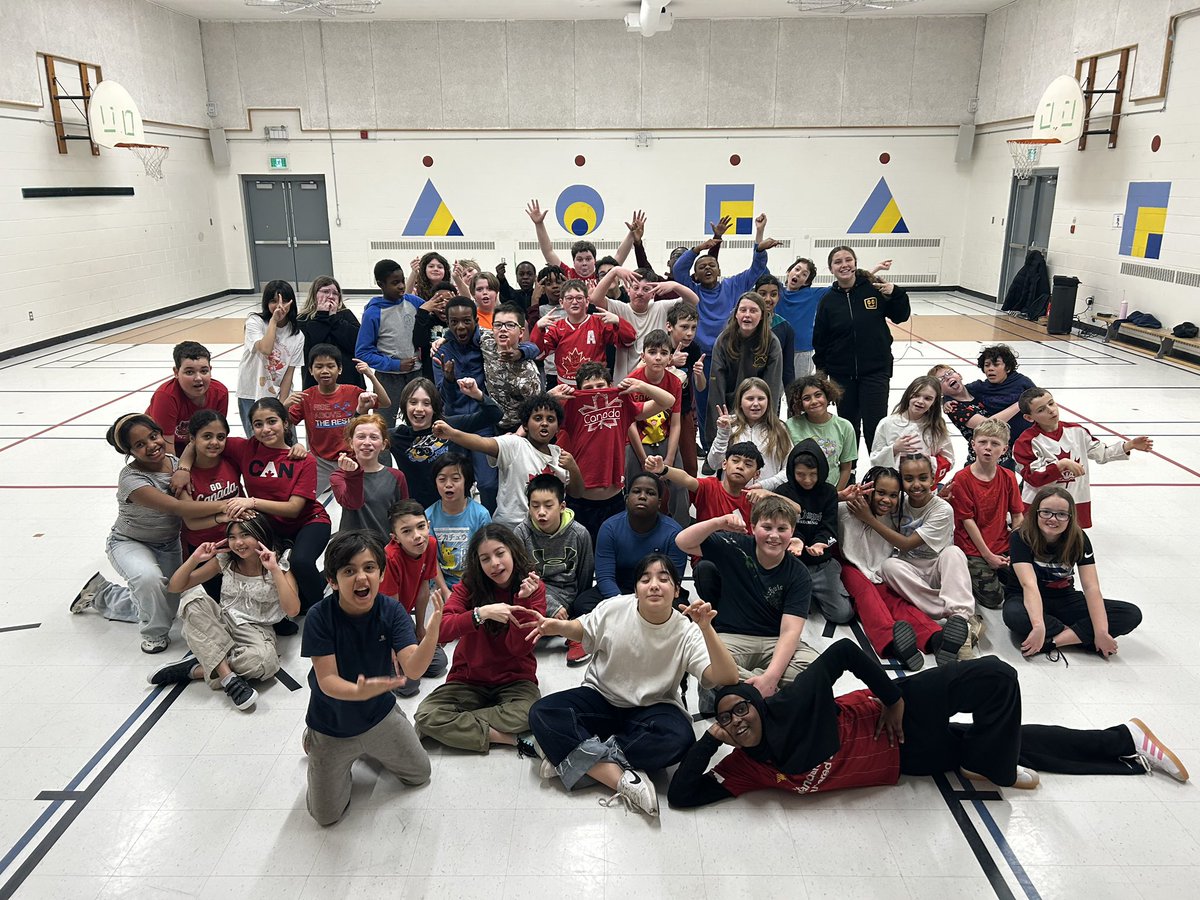 Luv2Groove™ tweet media