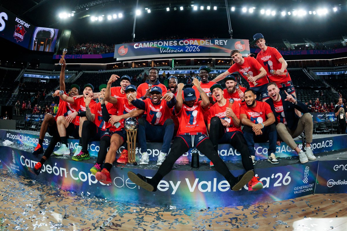 Deportivo Alavés tweet media