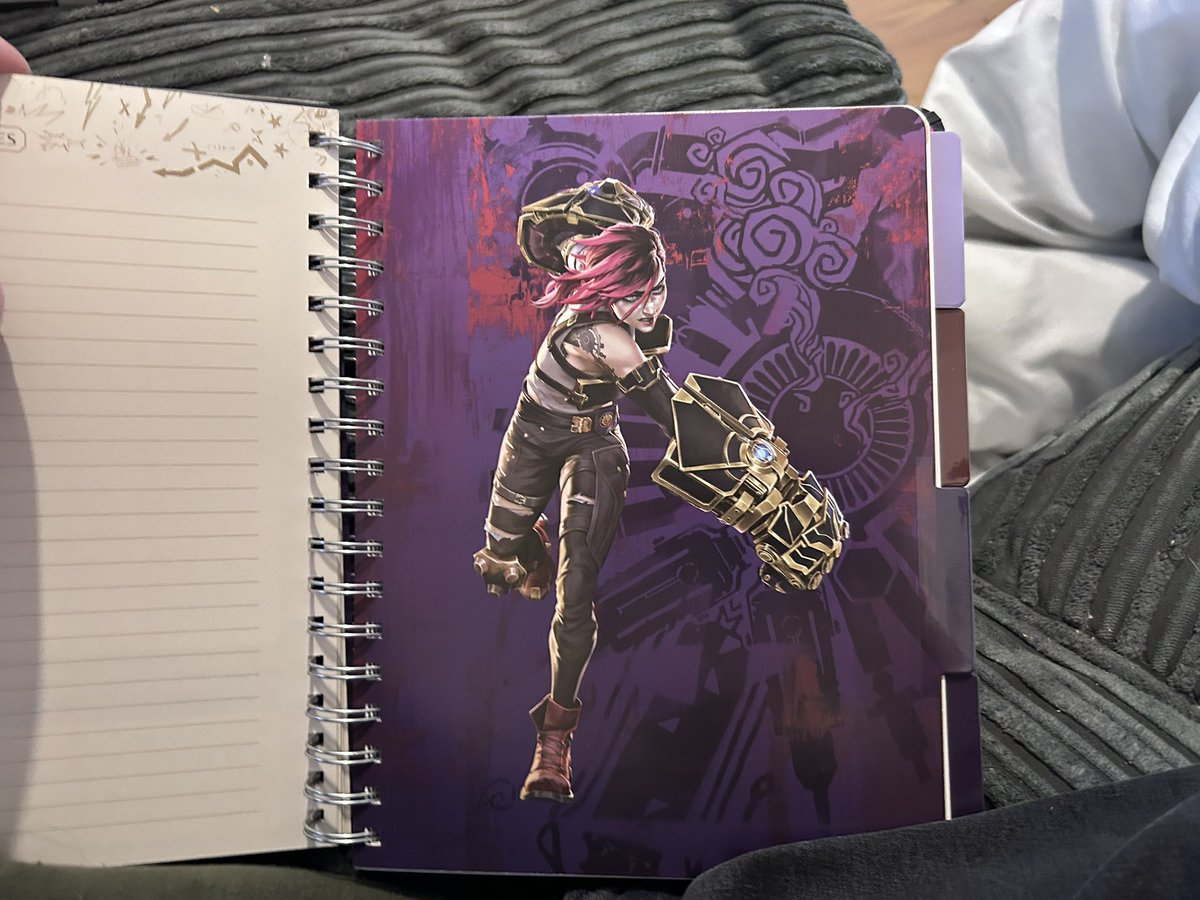 ItsSimmeRin tweet media