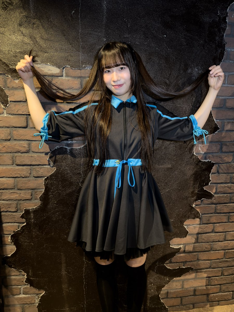 HBDtoYuuuuuna's tweet image. 2月28日に18歳のお誕生日を迎えるPANDAMICの漆原裕菜さんへのお祝いメッセージを募集しています。
今日はラスト遠征ラスト対バンラスト17歳ライブでした。
明日締め切りです！よろしくお願いします！🙇

yosetti.com/mainyosegakis/…

☆締め切り　2026年2月24日23:59

#PANDAMIC
#パンダミック
#漆原裕菜