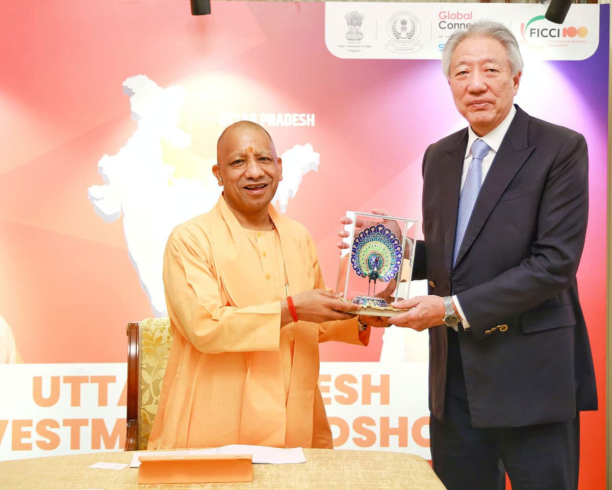 Uttar Pradesh CM Yogi Adityanath reached Singapore today and unlike Bihar CM who loves visiting museums, he has already met who's and who of many industries as well as received an audience with Singapore Prime Minister who endorsed UP as an investment destination.

Bihar is not