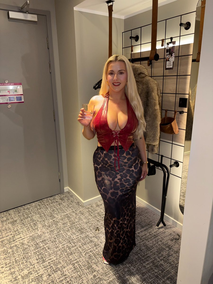 Bambi Cox tweet media