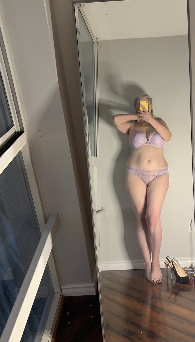 Christina🇨🇦 tweet media