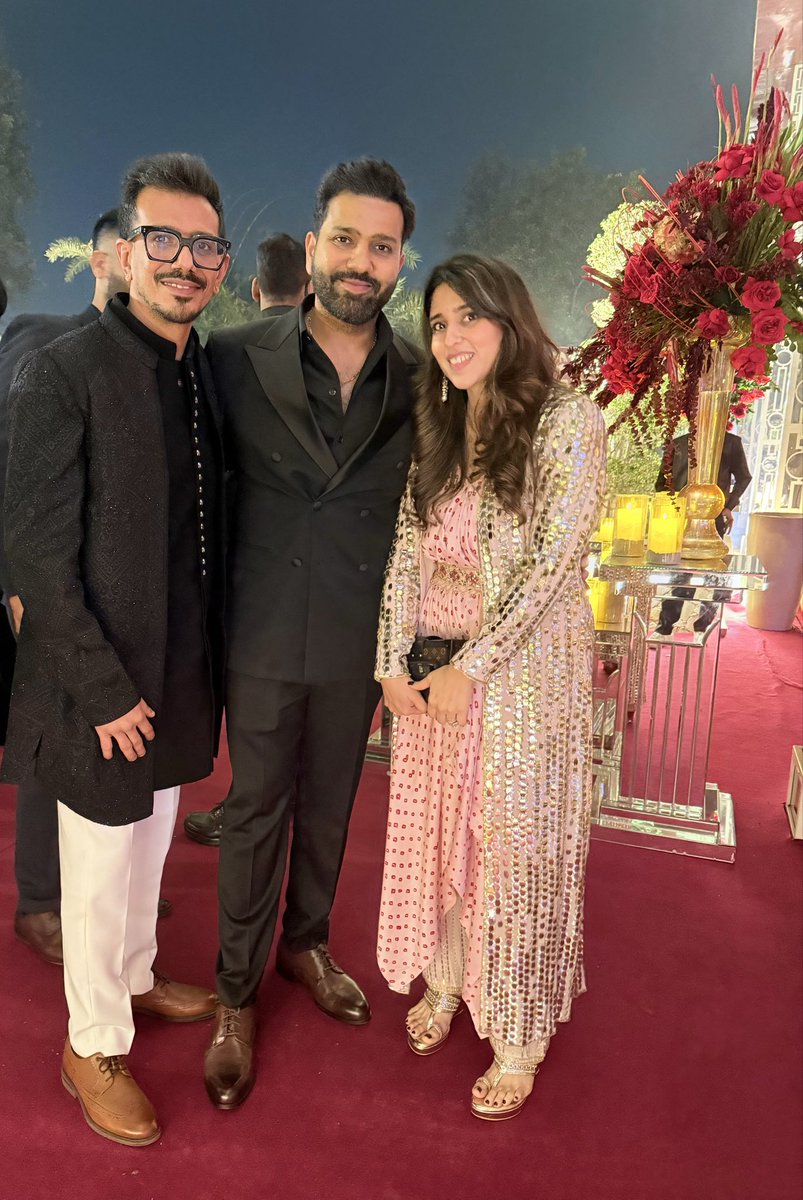 Cherished moments with my favourite duo — My Rohitaaaa Sharamaa bhaiya and bhabhi ❤️
Some bonds are simply priceless. 🫂🧿