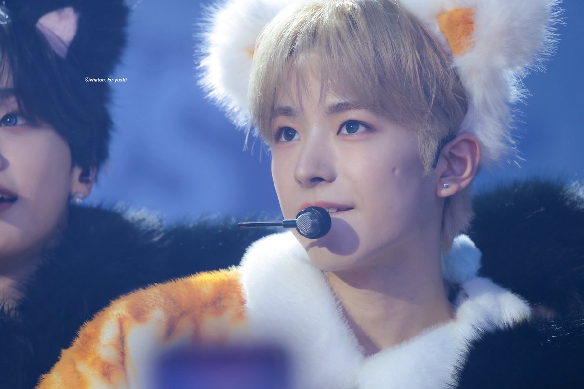 𝙘𝙝𝙖𝙩𝙤𝙣. tweet media