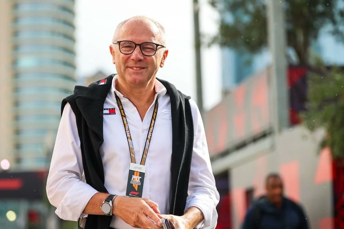 🎙Stefano Domenicali: "No entiendo a qué viene todo este pánico. Habrá carreras increíbles y muchísima acción en la nueva #F1 este 2026".
🔗thegodflores.es/2026/02/23/ste…