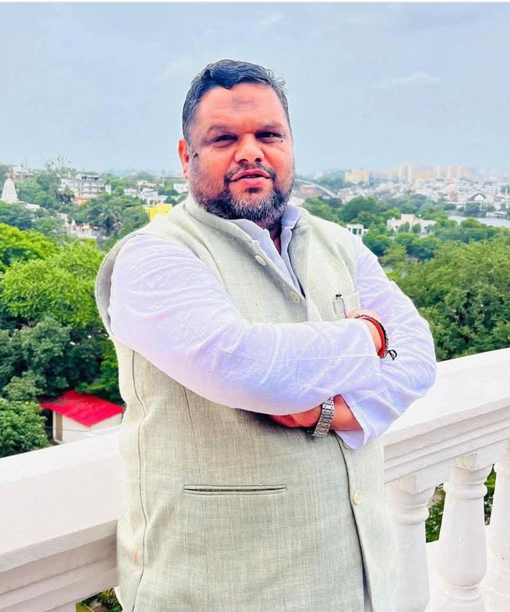 राष्ट्रीय मानव अधिकार आयोग के सदस्य भैया प्रियंक कानूनगो जी को जन्मदिन की हार्दिक हार्दिक शुभकामनाएं बधाई।
<a href="/KanoongoPriyank/">प्रियंक कानूनगो Priyank Kanoongo</a>