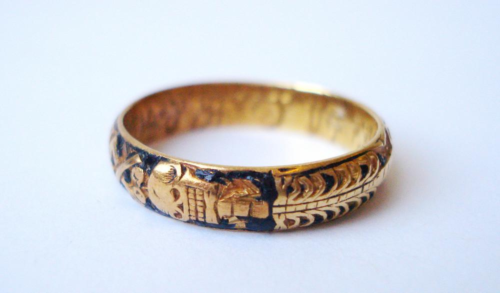Gold mourning ring inscribed "Let Love Aibide till Death Divide", England, 17th century from The British Museum