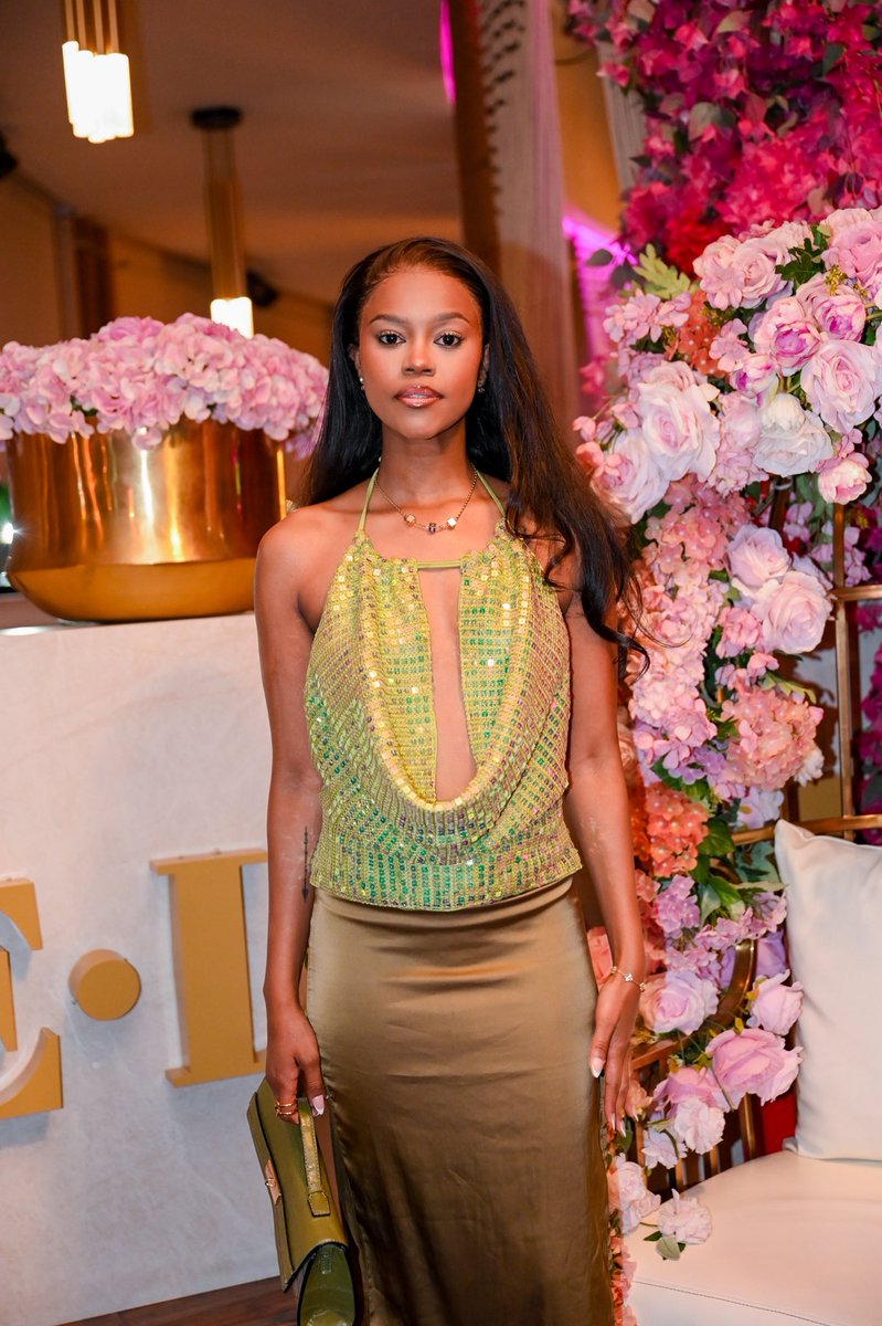 Neliswa Ngada | uMabhayi tweet media