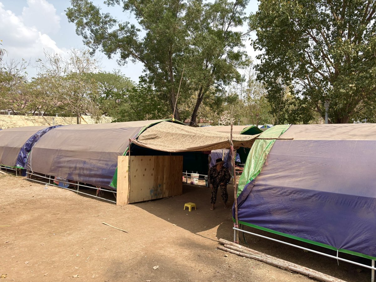 DomWUK's tweet photo. I joined the Foreign Ministry &amp; diplomatic colleagues to visit Banteay Meanchey &amp; communities affected by the border conflict, my 2nd visit this month. UK continues to call for a peaceful resolution so that people on both sides of the border can rebuild their lives &amp; livelihoods. https://t.co/91WGTDIYEG