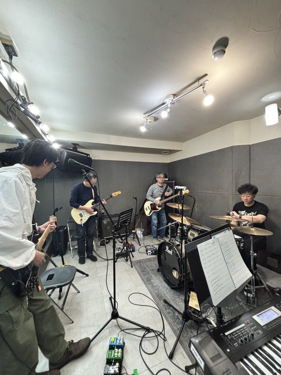 AmericanGirl tweet media