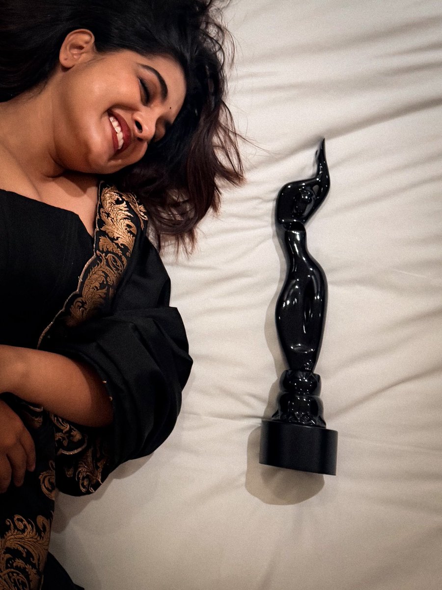 Nivetha Thomas tweet media