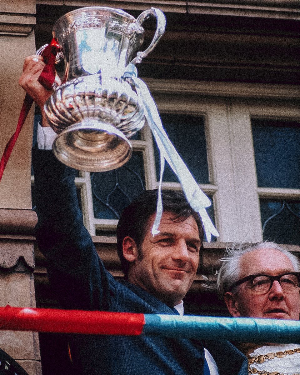 34 years at West Ham, two FA Cups ⚒️ Remembering Club legend