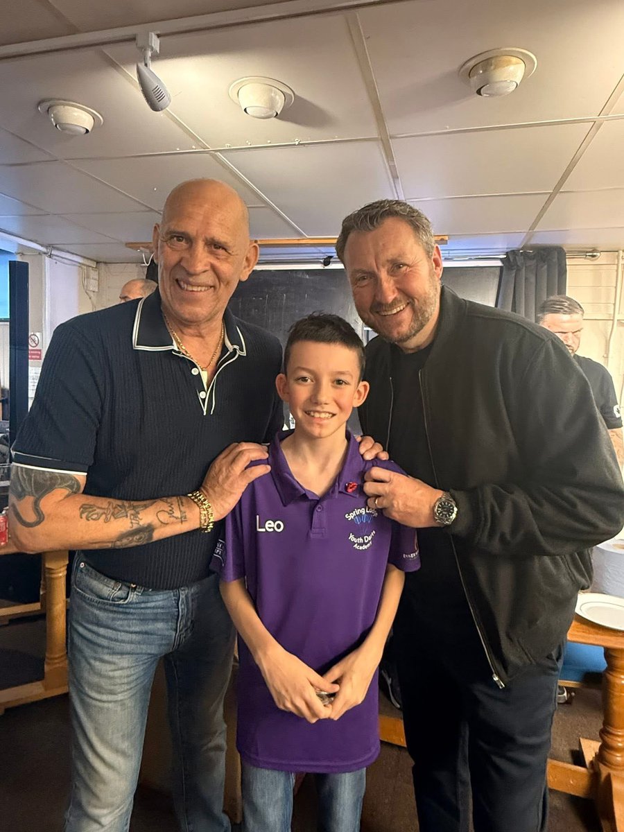 Come on <a href="/LukeTheNuke180/">Luke Littler</a> pop onto Leo’s Tik Tok and give him the comment he needs to complete his challenge. He’s got his 2000 likes!! He also won the Tendring U11 knock out yesterday with your great pals <a href="/Wayne501Mardle/">WAYNE MARDLE</a> and <a href="/Russ180/">Russ Bray</a> present - you are his inspiration