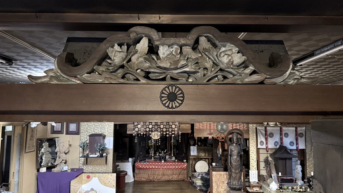 335年ぶりのご開帳も残すところ53日となりました。 本日は外陣に