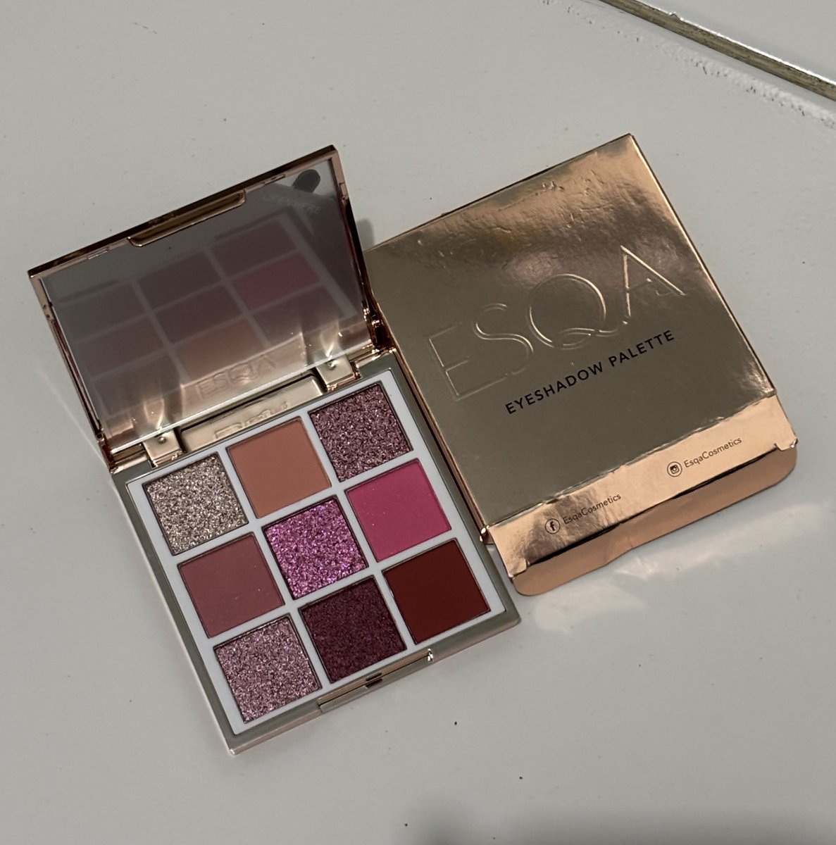 blupblupbeepz's tweet image. wts esqa eyeshadow palette (new)
shade pink goddess🪷🍀

Price : 95k 
Incl packing✔️
+freeong

Available on 🍊
🏡. Bekasi
#wtb #wts #esqa #eyeshadow #makeup #esqapalatte