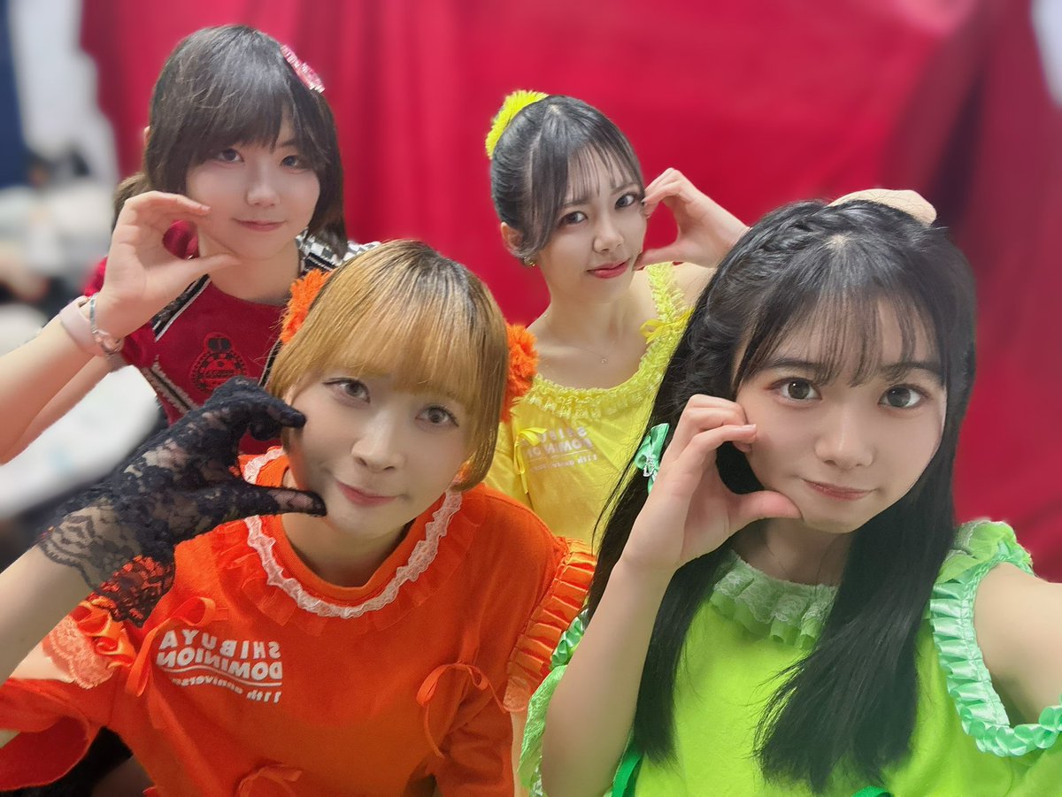 「LIVEプラス＠池袋リヴォイス」
@ 池袋リヴォイス 
ありがとうございました⭐️

セットリストはALTへ🙇🏻‍♀️💭

 #シブヤDOMINION