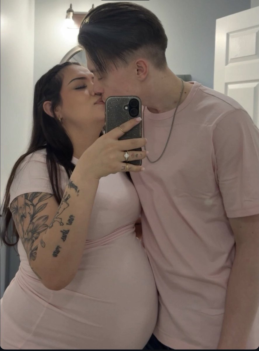 Ima be a dad in 3 weeks im so excited 🥹