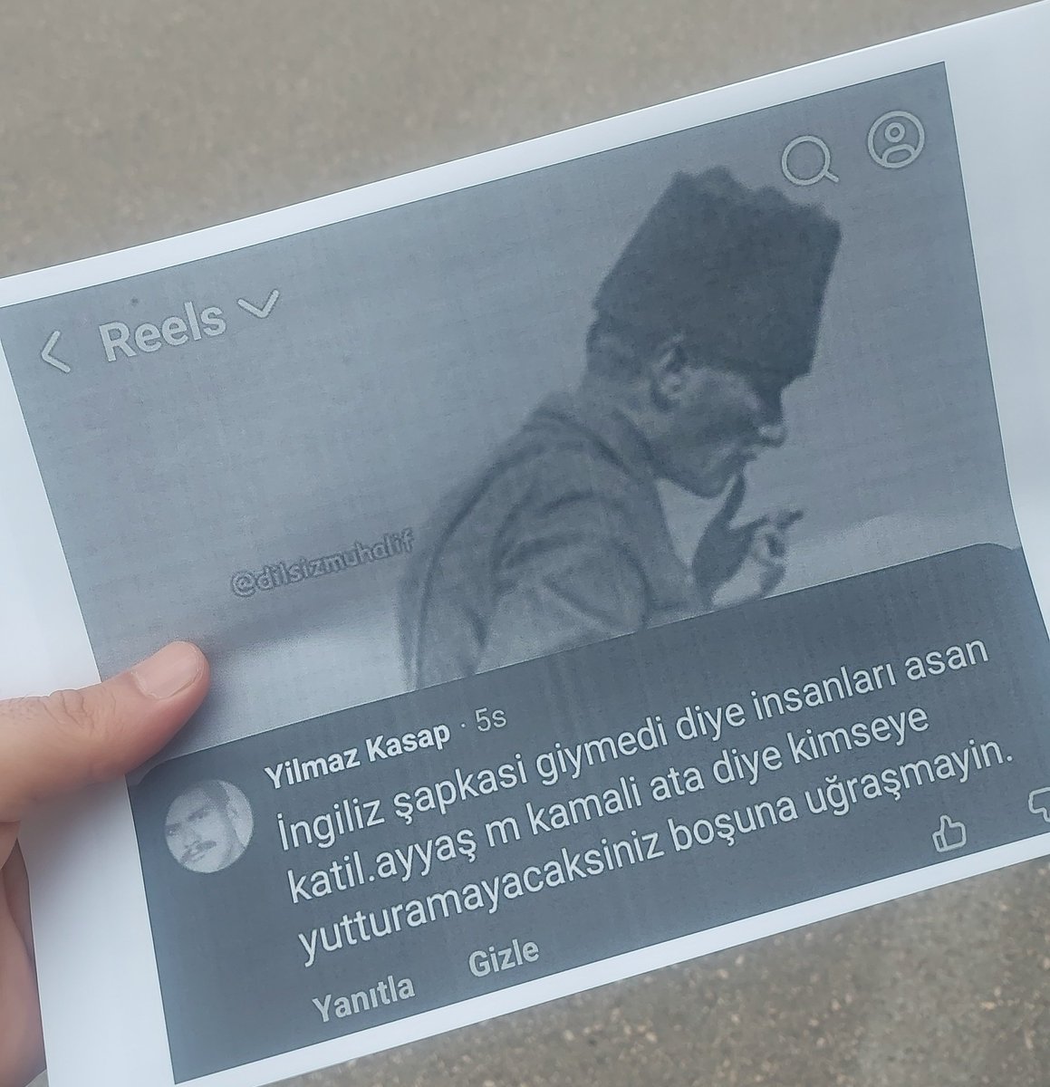 Bundan sonra böyle?
Kim Atatürk'e hakaret ediyor ekran kaydını alıp savcılığa ve emniyete suç duyurusunda bulunacağım bu davalardan sadece siz değil çoluğunuz çocuğunuzda da etkilenecek ve devlet kurumlarından çocuklarınız muaf kalacak. Şimdi Atatürke küfür etmeye devam edin..