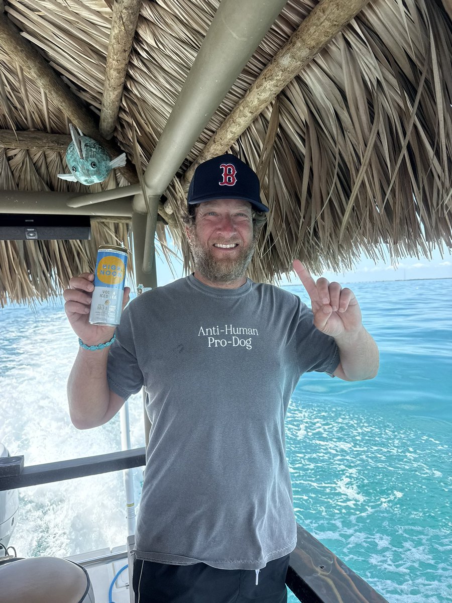 Dave Portnoy tweet media