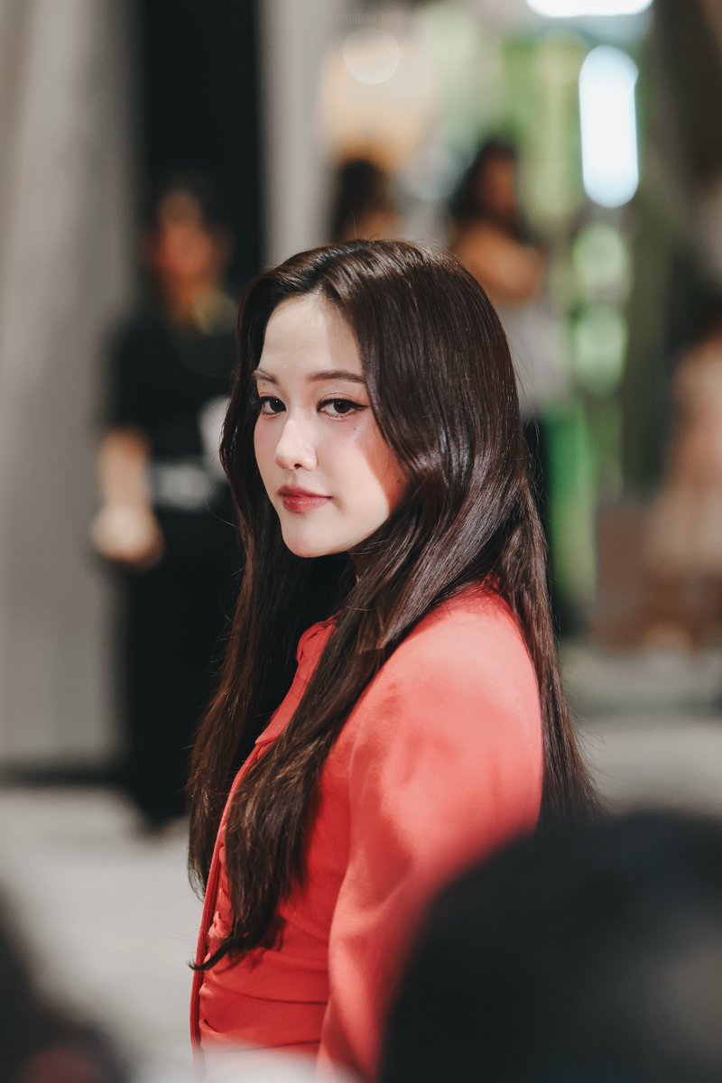 สวัสดีน้ำใส 🤗

SAROCHA X THE STAIN GALA
#ราคีGALA #ราคีTHESTAIN
#srchafreen