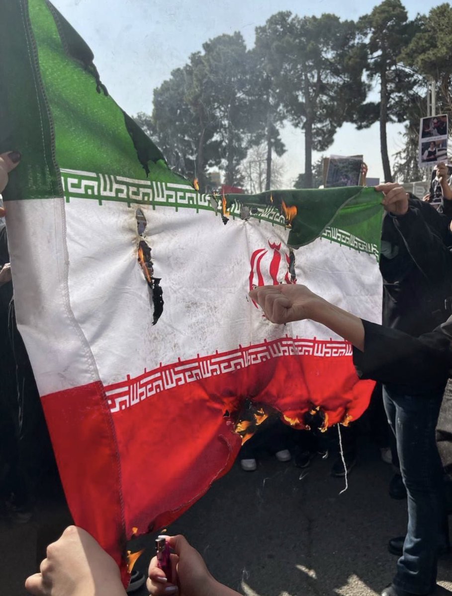 آسِّدْ مَهْدی tweet media