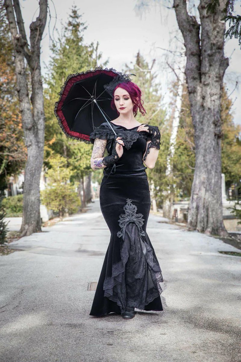 Kates Clothing tweet media