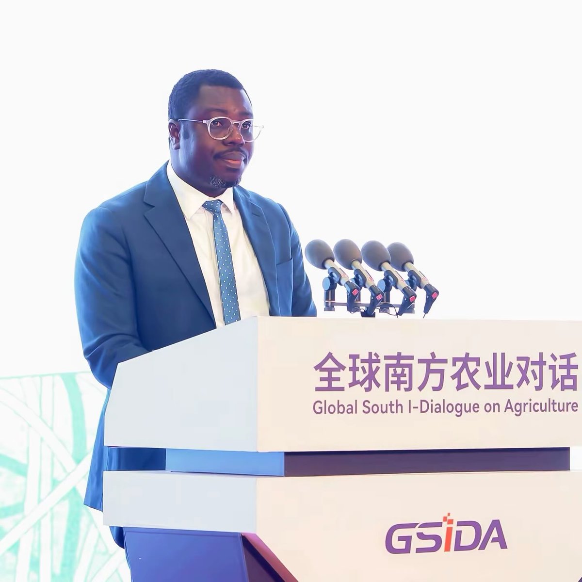 Mark Eghan, PhD tweet media