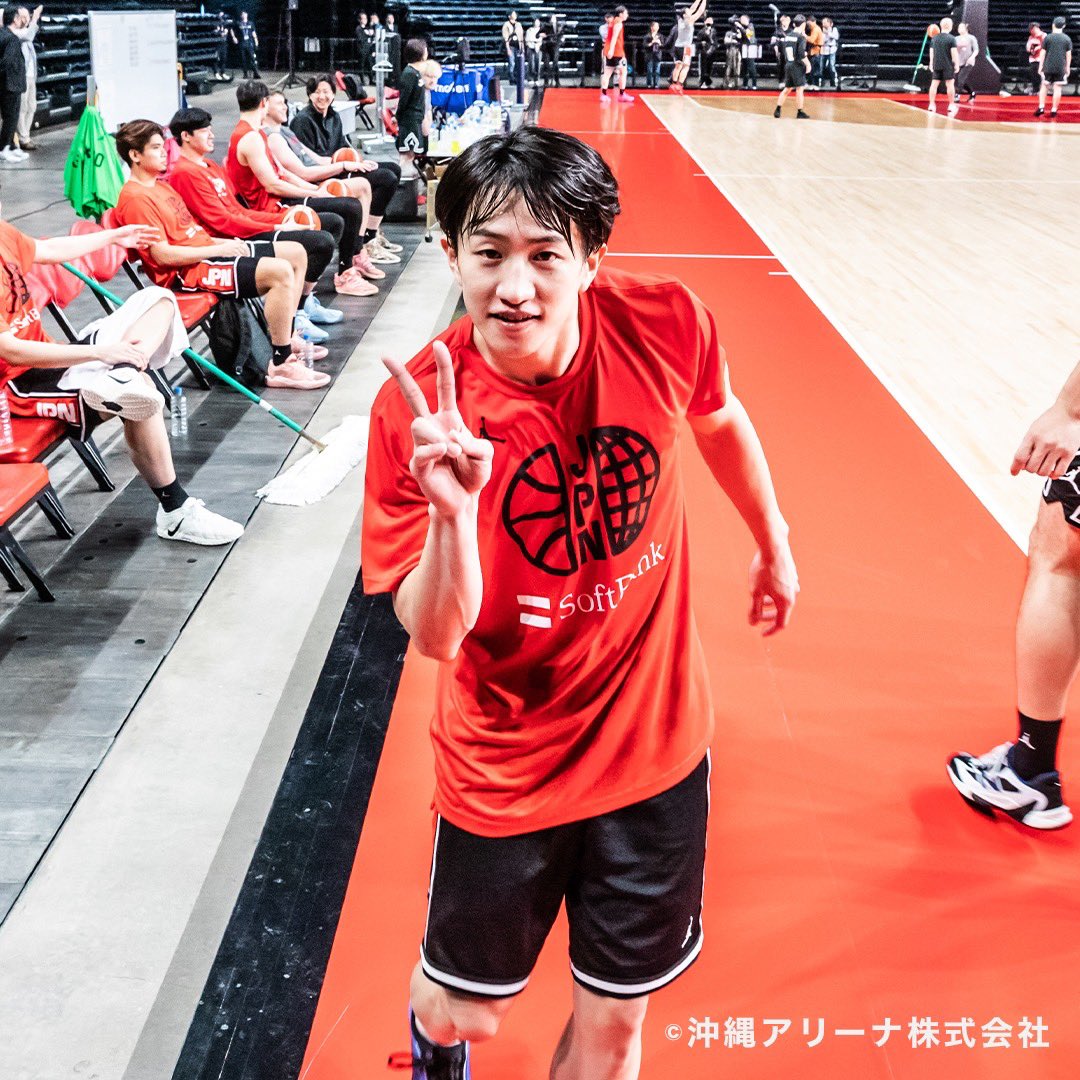 📸 #ファインダー越しの211cmの世界 #AkatsukiJapan