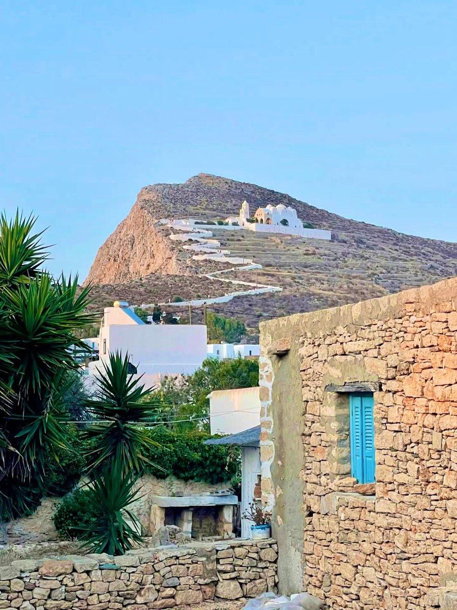 Nationalist tweet media