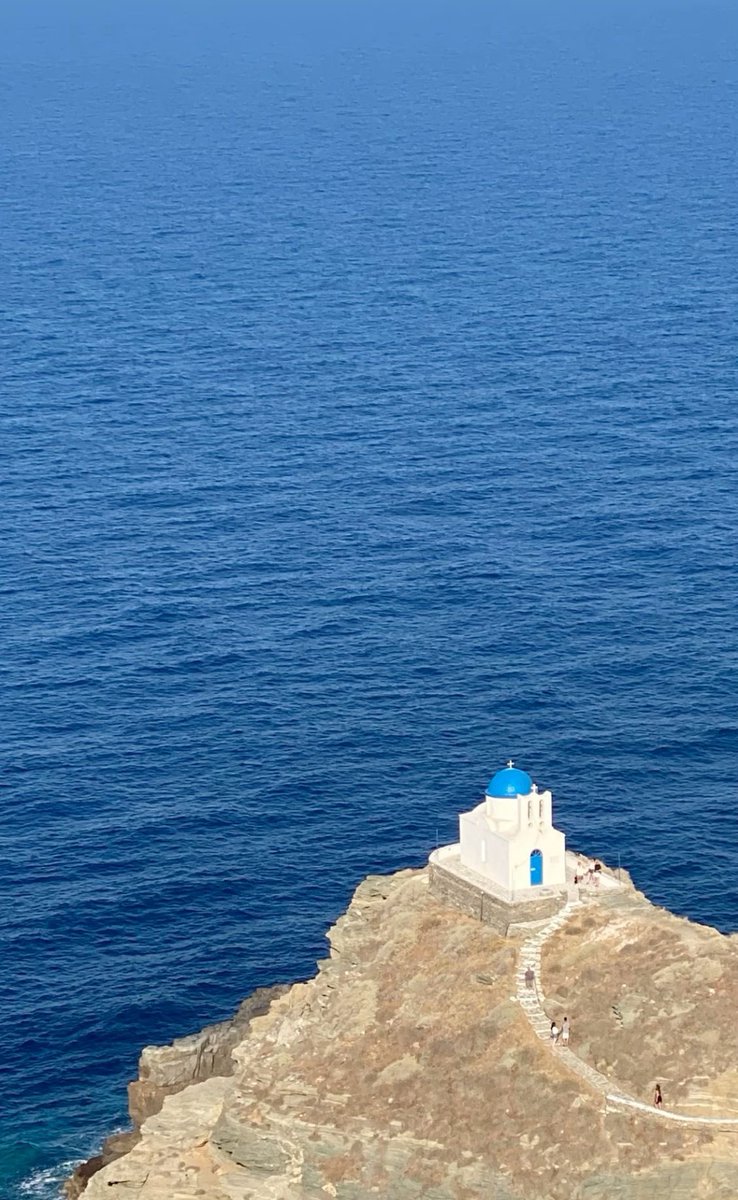 Nationalist tweet media