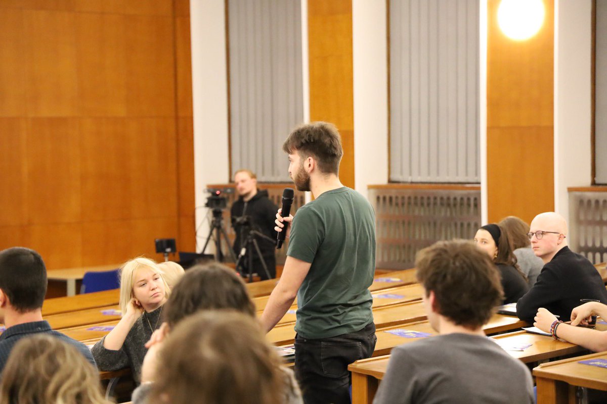 Diplomatická akademie MZV ČR tweet media