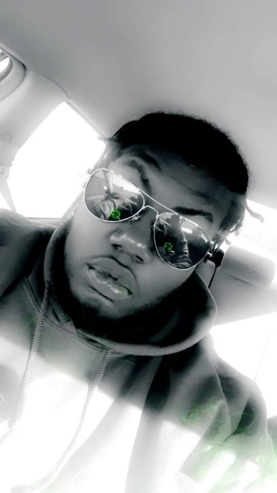 PappaBear187's tweet photo. Got that shade 😎 https://t.co/BQpa8ks0bo